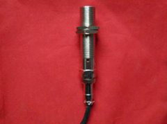 新型轉(zhuǎn)速傳感器XS12JK-3P/Y高低速速度開關(guān)