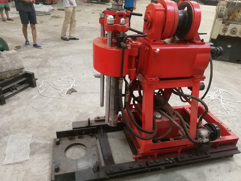 XY-100液壓地質(zhì)勘探鉆機 XY-100液壓地質(zhì)勘探鉆機