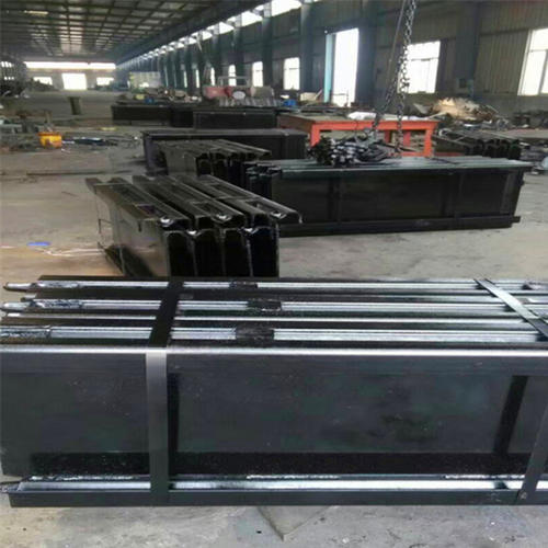 刮板輸送機配件其他相關(guān)液壓設(shè)備6